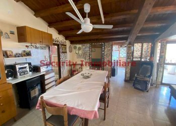 Cucina - Appartamento via Giuseppe Licata, Sciacca - foto 9