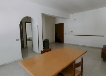 IMG20240826112604.jpg - Quadrilocale Bova Marina - foto 7