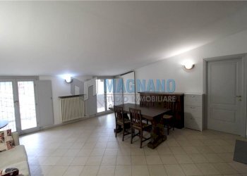 Two-room apartment Cavour - photo 3