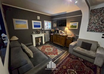 Soggiorno - Two-room apartment via Giardinieri, 19, Bra - photo 2