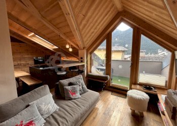 AFFITTO COURMAYEUR: salotto - Three-room apartment Courmayeur - photo 3