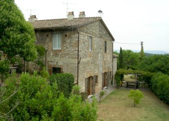 DSCN1895.JPG - Casale località la selve  snc, Guardea - foto 5