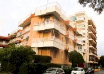 Three-room apartment Albenga - photo 16