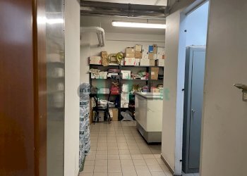 Bar Tavola Calda - Fredda Via Bidone, 33, Torino (zona San Salvario) - foto 9