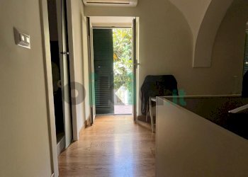 Appartamento vicolo Santa Maria a Cappella Vecchia, Napoli (zona Chiaia) - foto 4