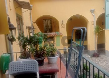 Appartamento vicolo Santa Maria a Cappella Vecchia, Napoli (zona Chiaia) - foto 15