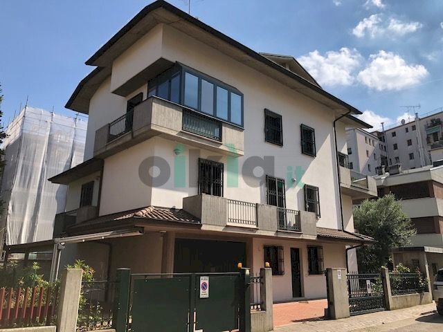 Semi-detached Villa via briani, Modena (neighborhood Sant'Agnese - Università) - photo 1