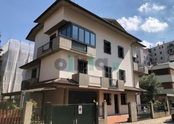 Villa Bifamiliare via briani, Modena (zona Sant'Agnese - Università) - foto 1