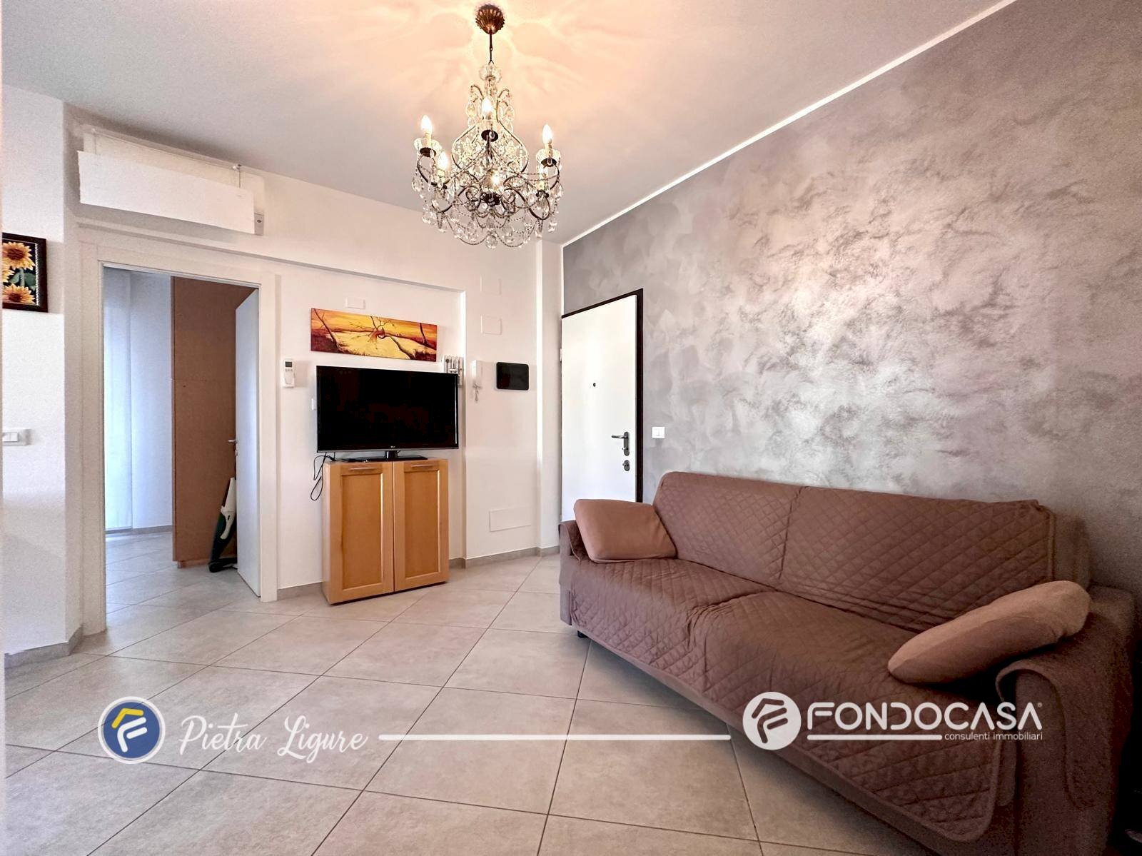 Three-room apartment Via Soccorso, Pietra Ligure - photo 1