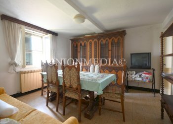 9 SARZANA CASA BIFAMILIARE DA RISTRUTTURARE GIARDI - Independent house via dei molini, Sarzana - photo 9