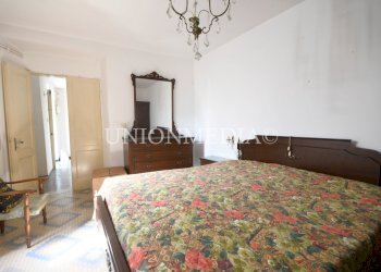 13 SARZANA CASA BIFAMILIARE DA RISTRUTTURARE GIARD - Independent house via dei molini, Sarzana - photo 13