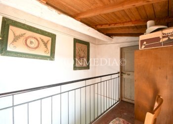 15 SARZANA CASA BIFAMILIARE DA RISTRUTTURARE GIARD - Independent house via dei molini, Sarzana - photo 15