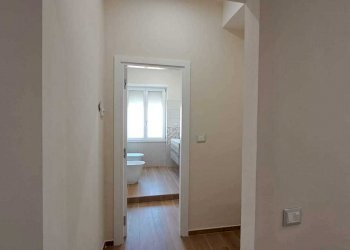 5a6436b2-ce45-429f-a028-65d21388336f.jpg - Trilocale Corso Vittorio Emanuele 111, Salerno - foto 6