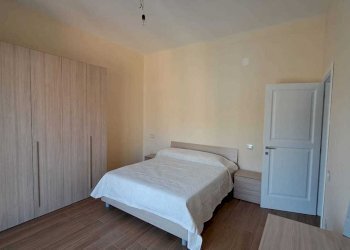 af721f21-7aba-4ed8-ad86-cbc9ec68e283.jpg - Trilocale Corso Vittorio Emanuele 111, Salerno - foto 20