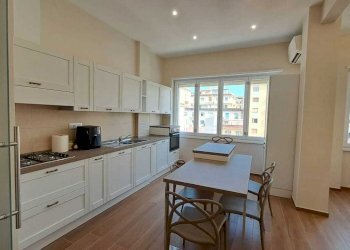 b3169d51-479a-49e6-af23-f1cb6b22a361.jpg - Trilocale Corso Vittorio Emanuele 111, Salerno - foto 22