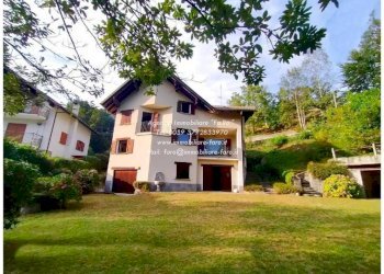 Giardino - Villa via Melezzo Santa Maria Maggiore, 39, Craveggia - foto 1