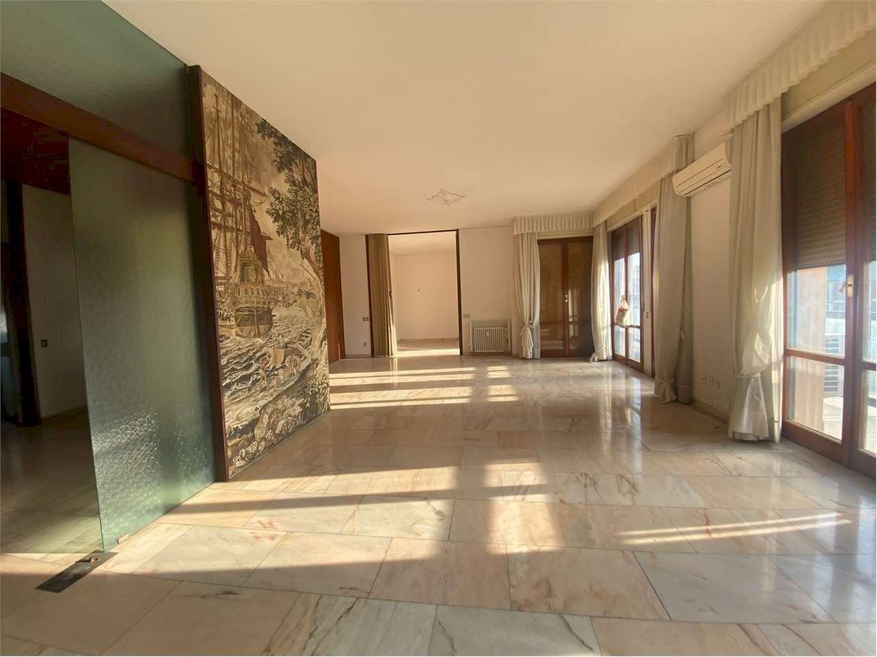 Attic Modena - photo 2