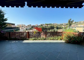 TERRAZZO - Bilocale Strada Privata Vallarino 92, Sanremo - foto 1