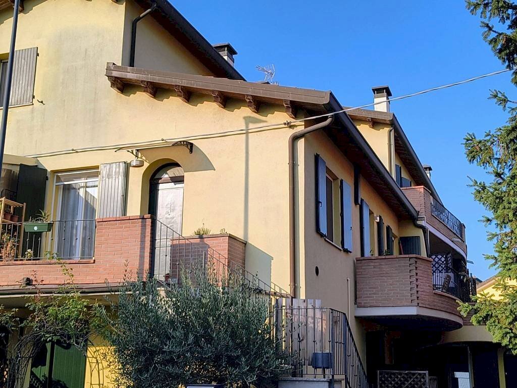 Quadrilocale Ravenna (zona Porto Fuori) - foto 1