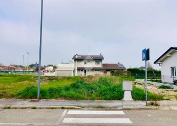 Building land Via Angelo Masini, Ravenna (neighborhood San Pietro in Campiano) - photo 4