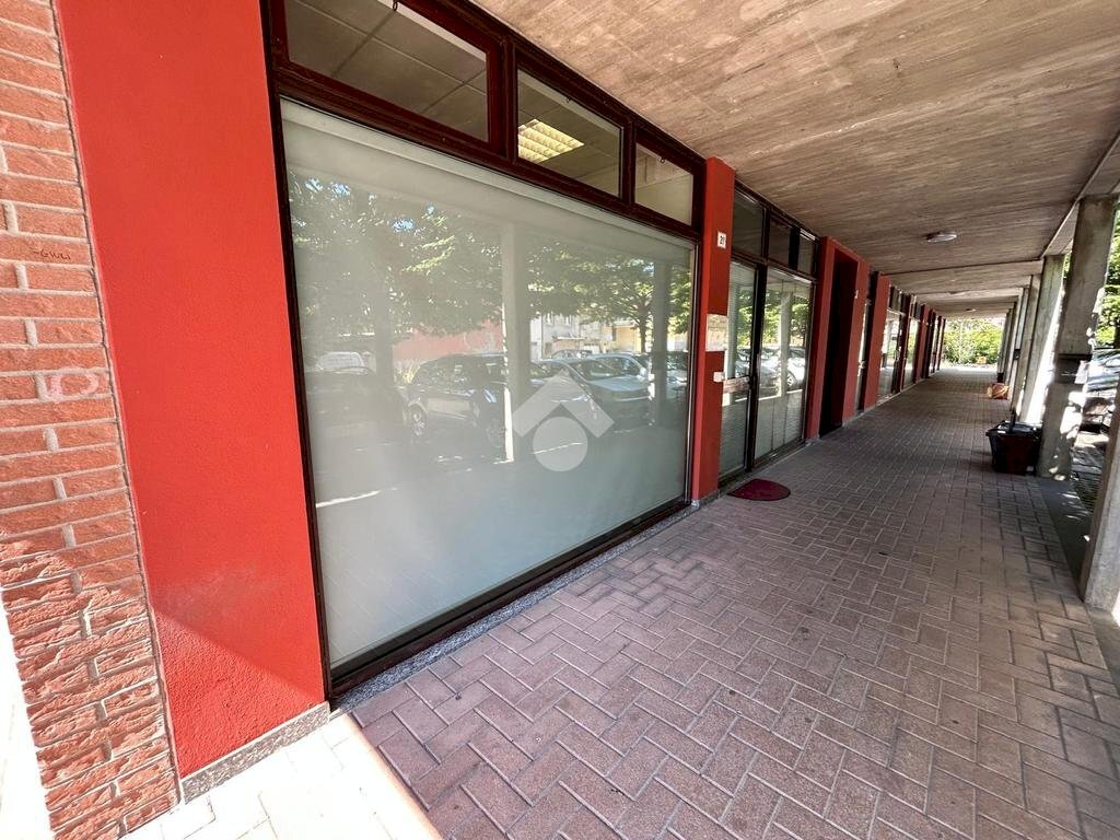 Laboratory Via Grandi, Sant'Ilario d'Enza - photo 2
