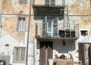 Facciata - Casa indipendente via Lorenzo Martini, Cambiano - foto 5