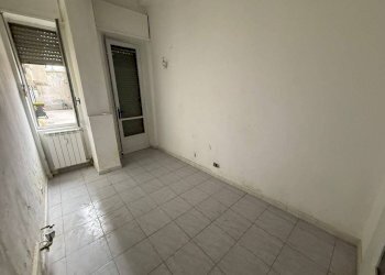 Salone - Negozio via Rondissone, 1, Torino - foto 8