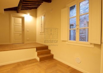 vendesi appartamento ristrutturato centro storico - Appartamento Piazza San Giusto, Lucca - foto 3