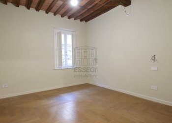 vendesi appartamento ristrutturato centro storico - Appartamento Piazza San Giusto, Lucca - foto 13