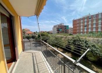 WhatsApp Image 2024-09-01 at 13.32.37 (4).jpeg - Two-room apartment Via Fornace 1717, San Bartolomeo al Mare - photo 10