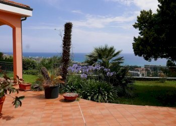 Villa VIA COLLASGARBA, Ventimiglia - foto 4