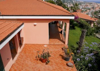Villa VIA COLLASGARBA, Ventimiglia - foto 9