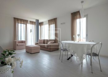 Attic via riccardo cozzaglio, Tremosine sul Garda - photo 5