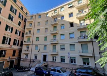 Camera da letto - Terreno non edificabile salita Antonio Giusti, 5, Genova (zona Principe) - foto 2