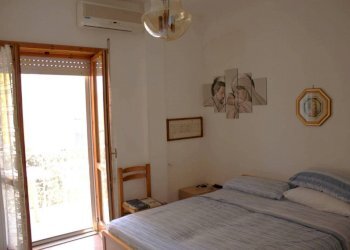 camera - Trilocale via Santo Janni-Piscinola, Formia - foto 5