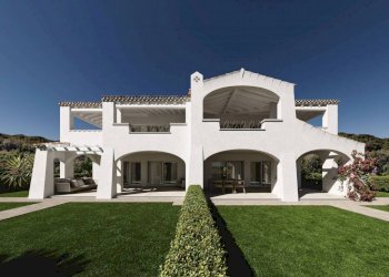 Facciata - Trilocale via Piemonte, 55, Budoni - foto 2