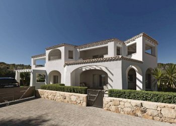 Facciata - Trilocale via Piemonte, 55, Budoni - foto 3