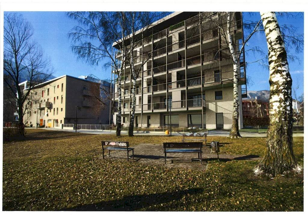 Facciata - Trilocale via Don Guanella, Sondrio - foto 1