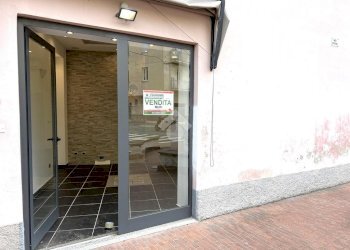 Negozio Negozio Piazza Indipendenza, Borghetto Santo Spirito - foto 5