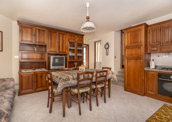 Casa semi indipendente Frazione Calcinere Inferiore, snc, Paesana - foto 4