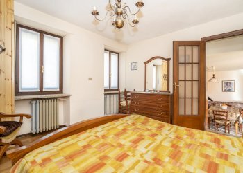 Casa semi indipendente Frazione Calcinere Inferiore, snc, Paesana - foto 11