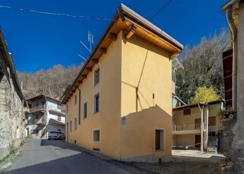 Casa semi indipendente Frazione Calcinere Inferiore, snc, Paesana - foto 42