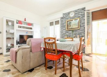 Quadrilocale Savona (zona Oltreletimbro) - foto 2