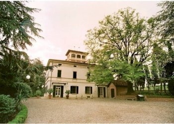 Facciata - Villa via Felicione, Dozza - photo 2