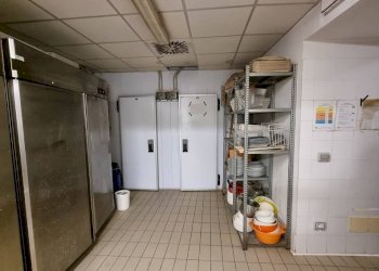 Box auto - Shop piazzale Giovanni Bertacchi, Sondrio - photo 7