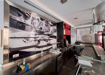 Interno non residenziale - Shop piazzale Giovanni Bertacchi, Sondrio - photo 13