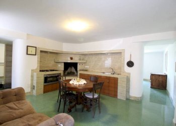 cucina - Casa indipendente via Roma, Torrebruna - foto 19