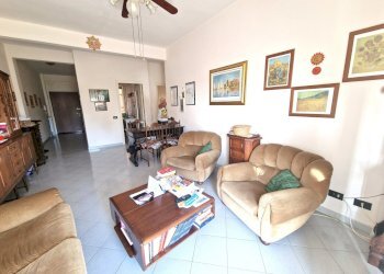 20240903_173123.jpg - Four-room apartment Via Brigate Partigiane, Sarzana - photo 2