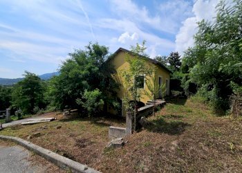 Esterno (4).jpg - Appartamento Via caduti di isoverde, Campomorone - foto 15