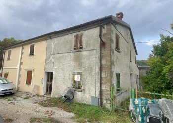 WhatsApp Image 2024-09-05 at 6.59.32 PM (1).jpeg - Terratetto - Terracielo Via Serra Masini 1, Novafeltria - foto 1